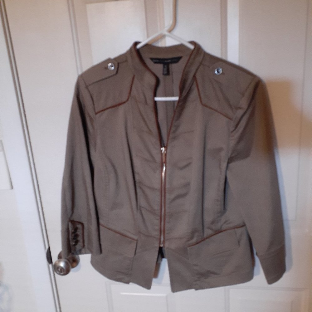 White House Black Market Size 12 Khaki Jacket w/rust brown piping